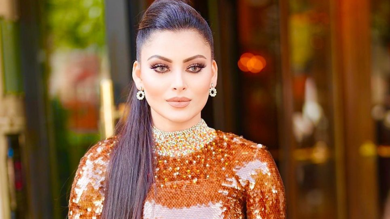 You Are So Creepy! Urvashi Rautela TROLLED For Indirectly Hinting At Rishabh Pant In Zodiac Signs Post