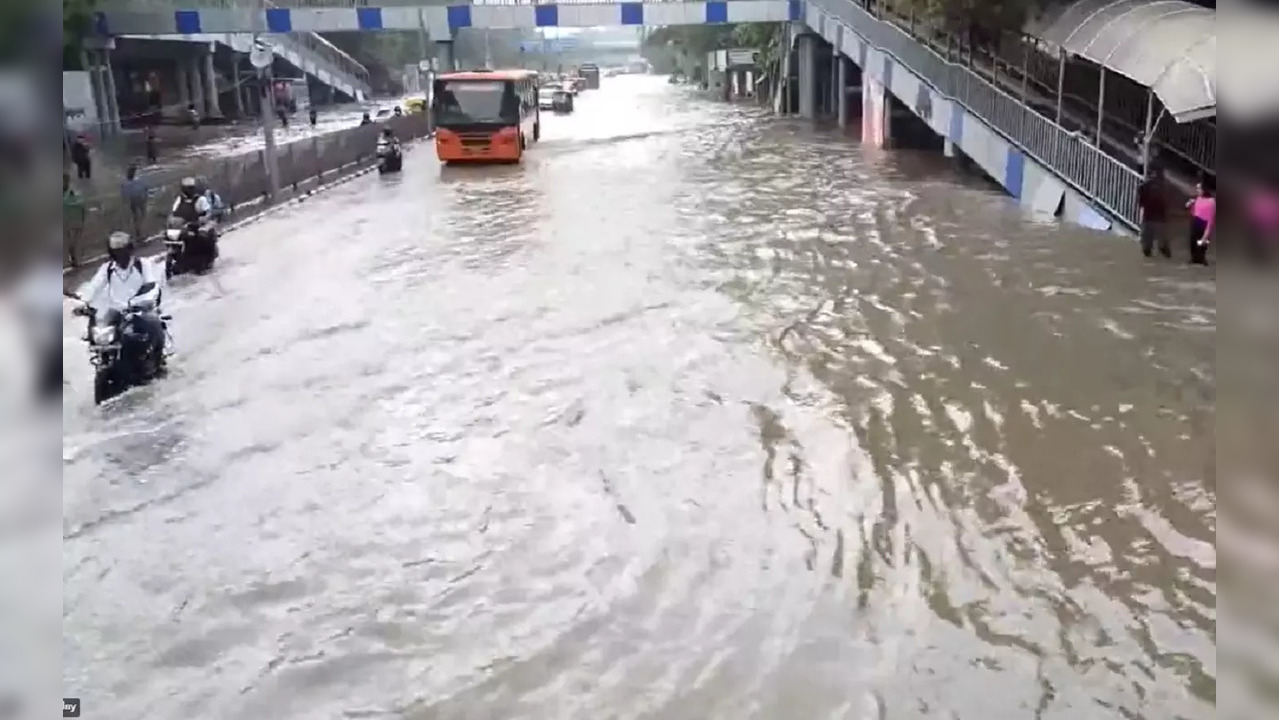 Delhi Traffic Alert: Routes You Should Avoid As Overflowing Yamuna Inundates City