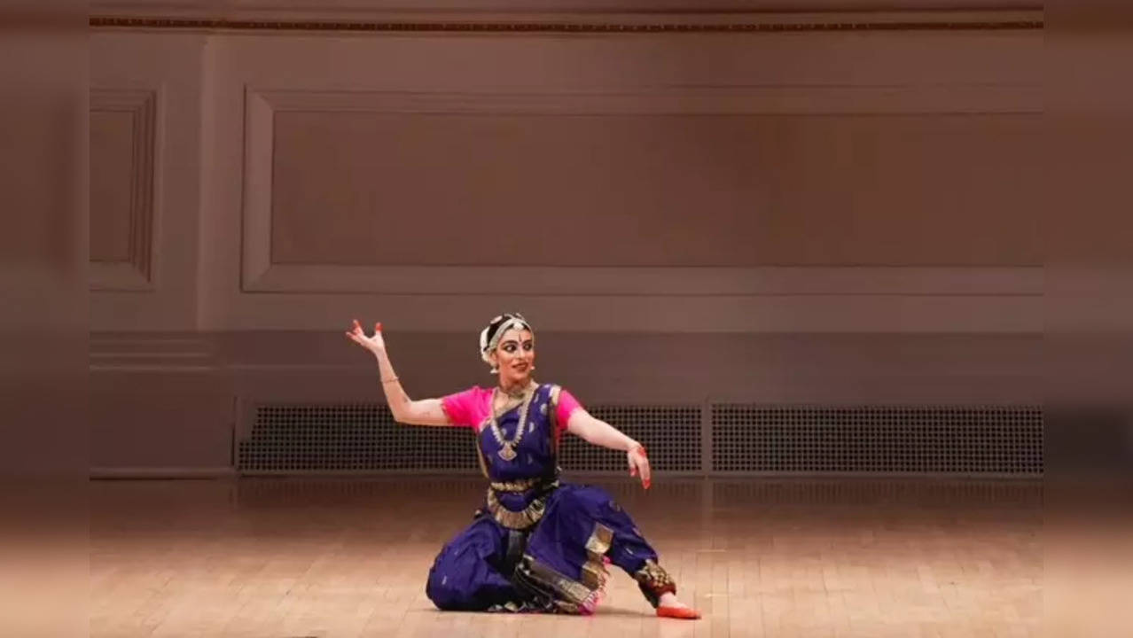 Arya Giri took to the prestigious Carnegie Hall New York stage to perform a classical Bharatanatyam piece.