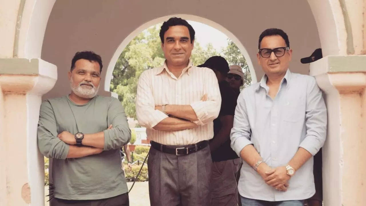 It's a wrap for Pankaj Tripathi's Main Atal Hoon