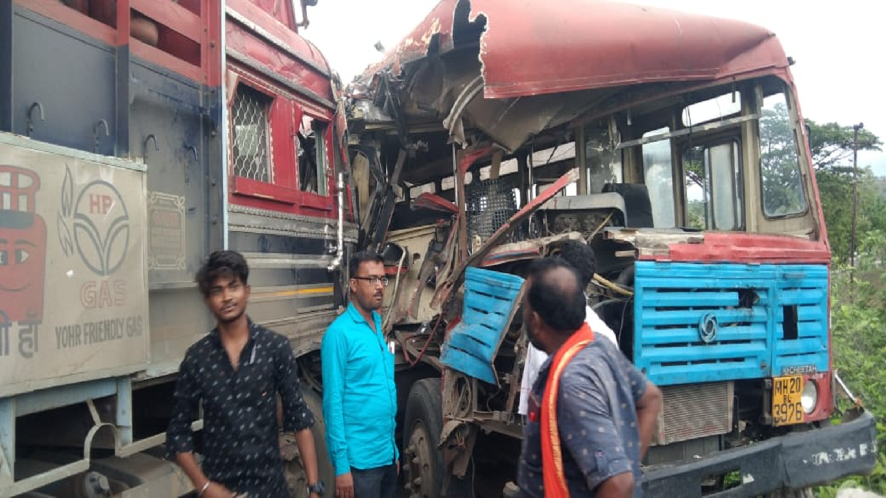 Bus Accident, Bus Accident, Oundha Nagnath Highway, Marathwada, Hingoli, Latest Marathi news