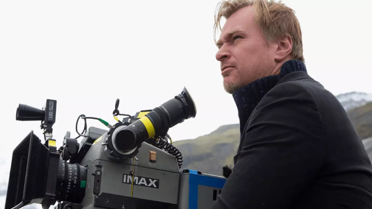 Christopher Nolan Explains WHY He Doesn't Keep Smartphone, Use Email