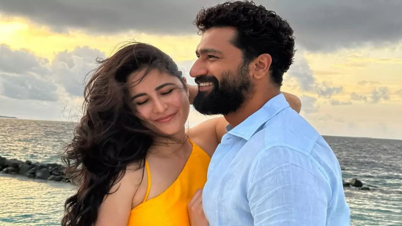 Vicky Kaushal’s Birthday Wish For Wifey Katrina Kaif Is All About Love And Romance