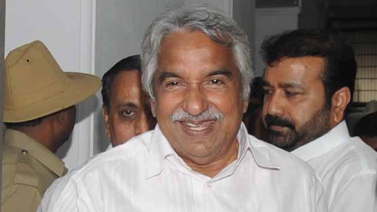 Former Kerala CM Oommen Chandy Passes Away At 79