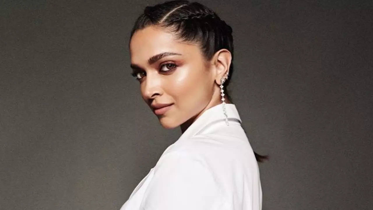 Deepika Padukone's FIRST Look From Prabhas Starrer Project K Finally Out! Intriguing Avatar Leaves Fans Excited