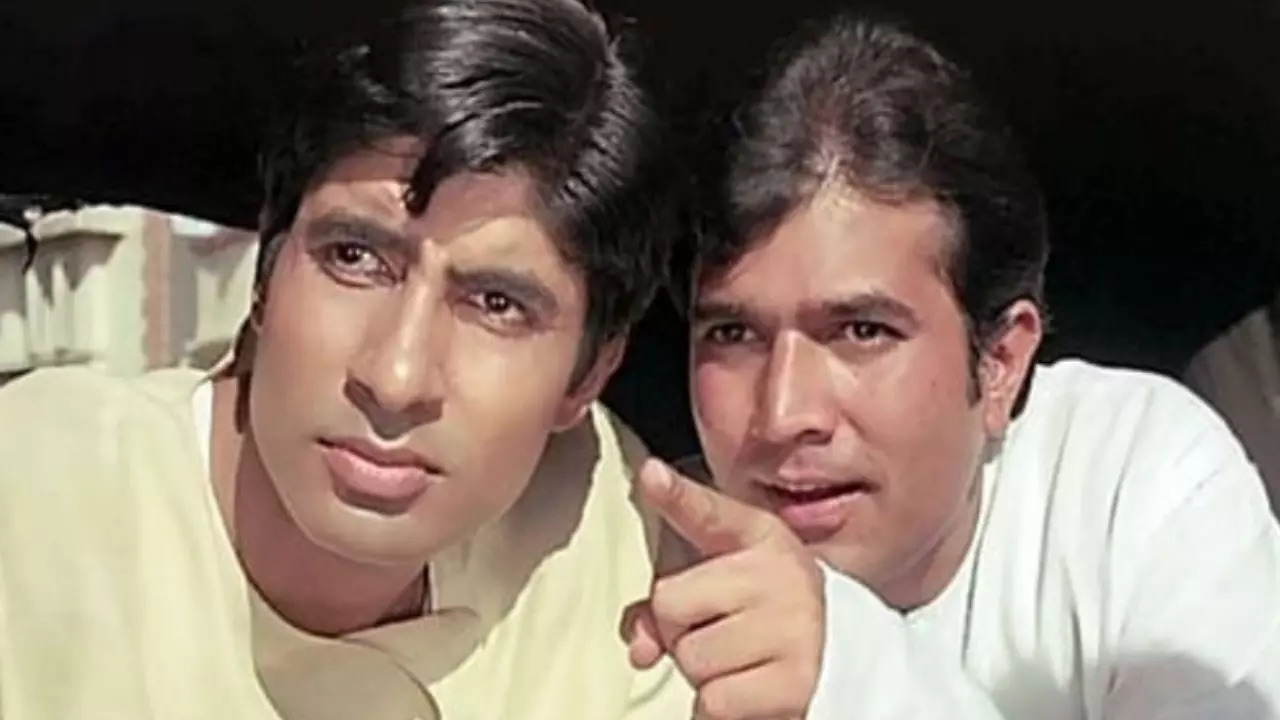 When Rajesh Khanna Admitted He ENVIED Amitabh Bchchan After Deewar: Smiled Each Time He Slipped