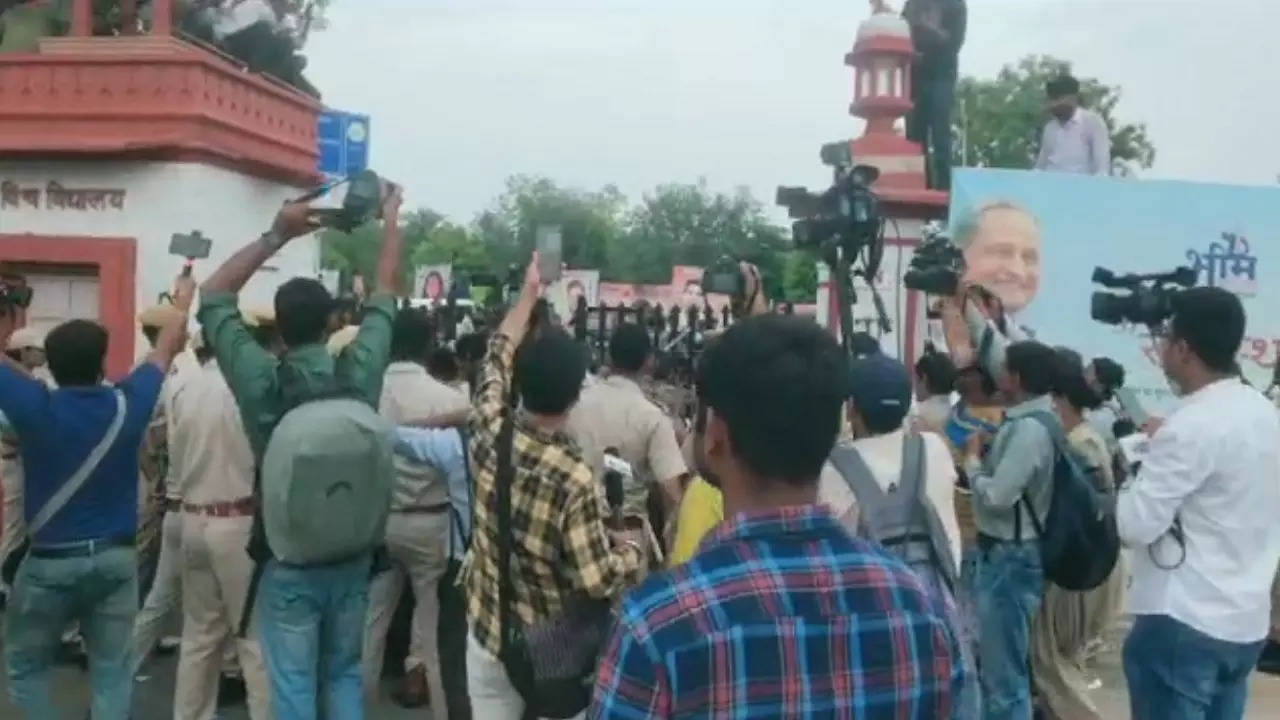 ABVP Workers Protest