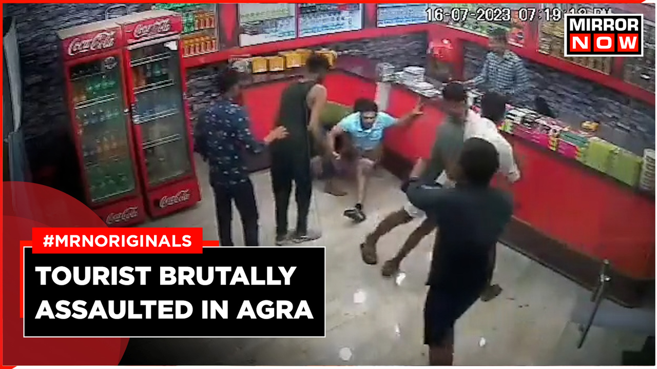 agra tourist beating