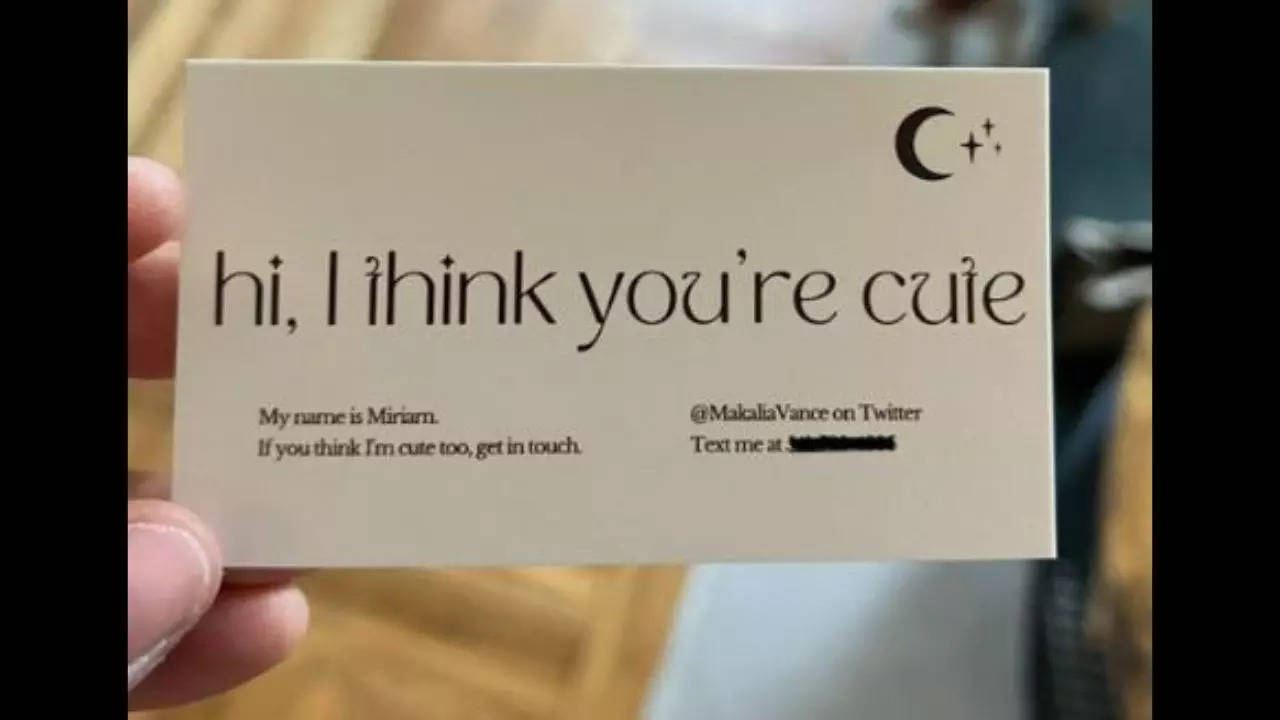 Flirting-Business-Cards-Viral