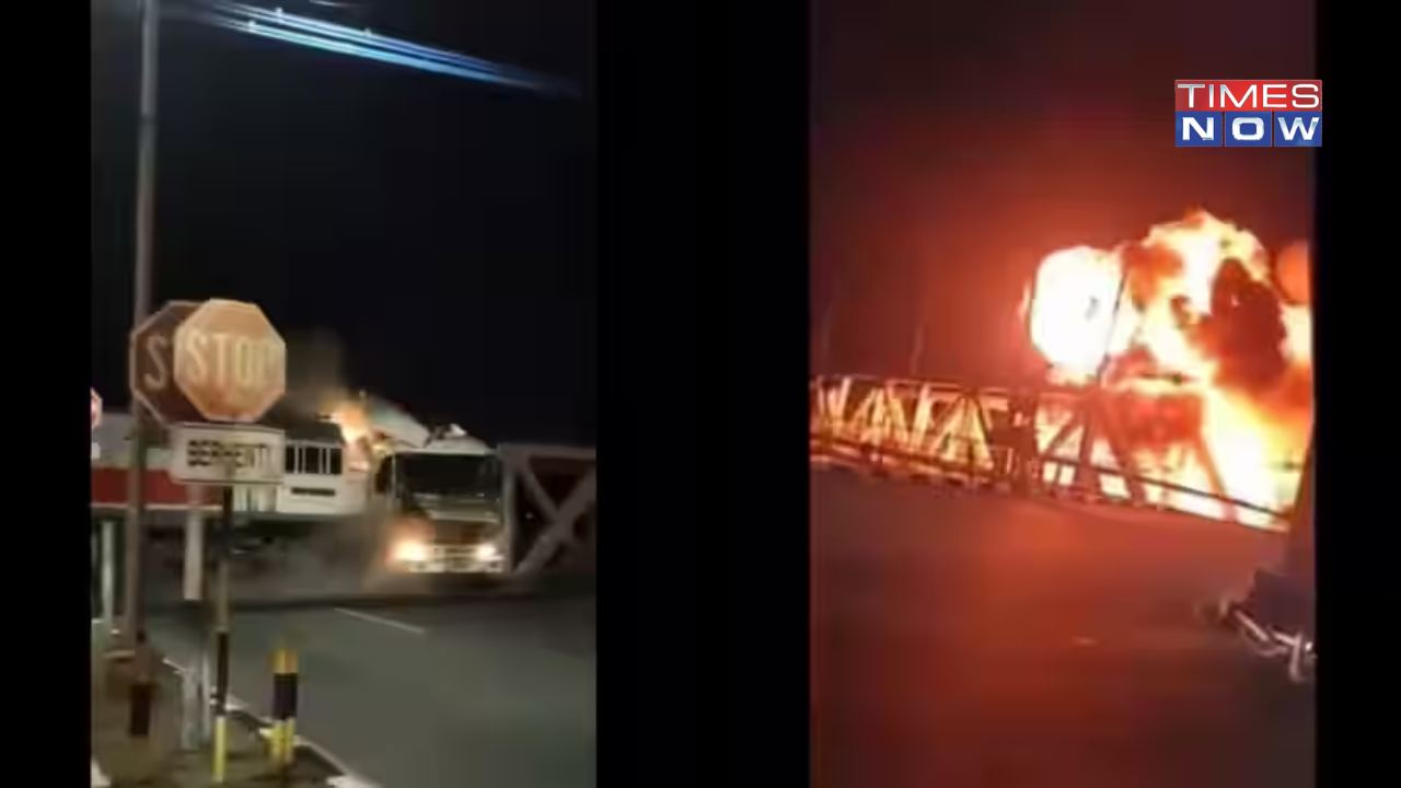 Indonesia: Kereta tabrak truk dengan ledakan dahsyat, video jadi viral