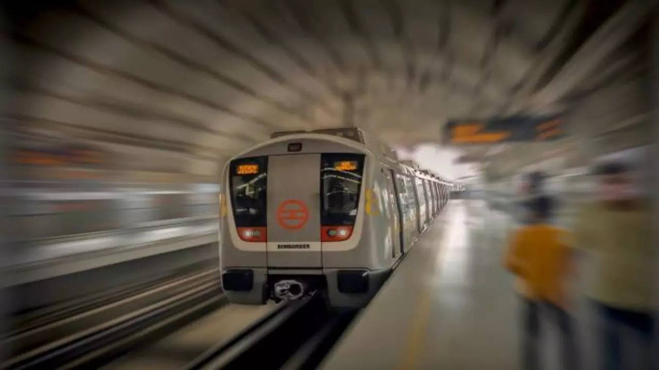 Delhi Metro Alert! DMRC Announces Changes In Services On Blue Line ...