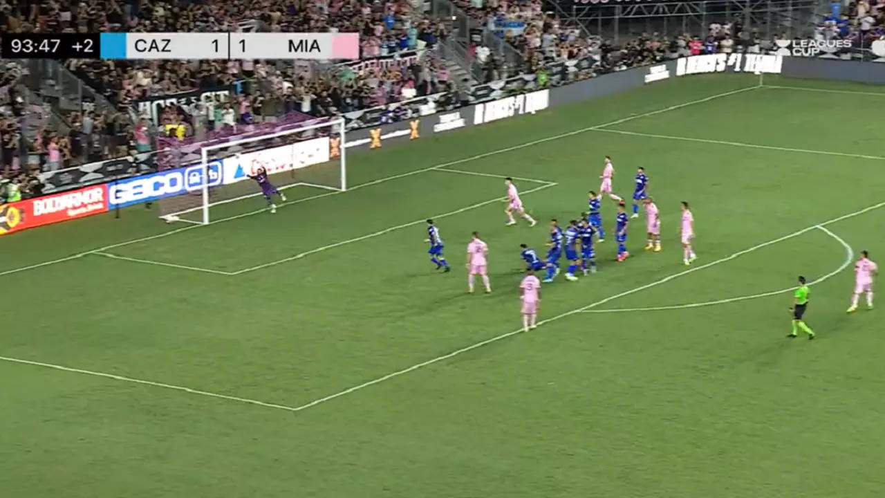 WATCH: Lionel Messi Scores Stunning Last-Minute Free-Kick Goal On Debut ...