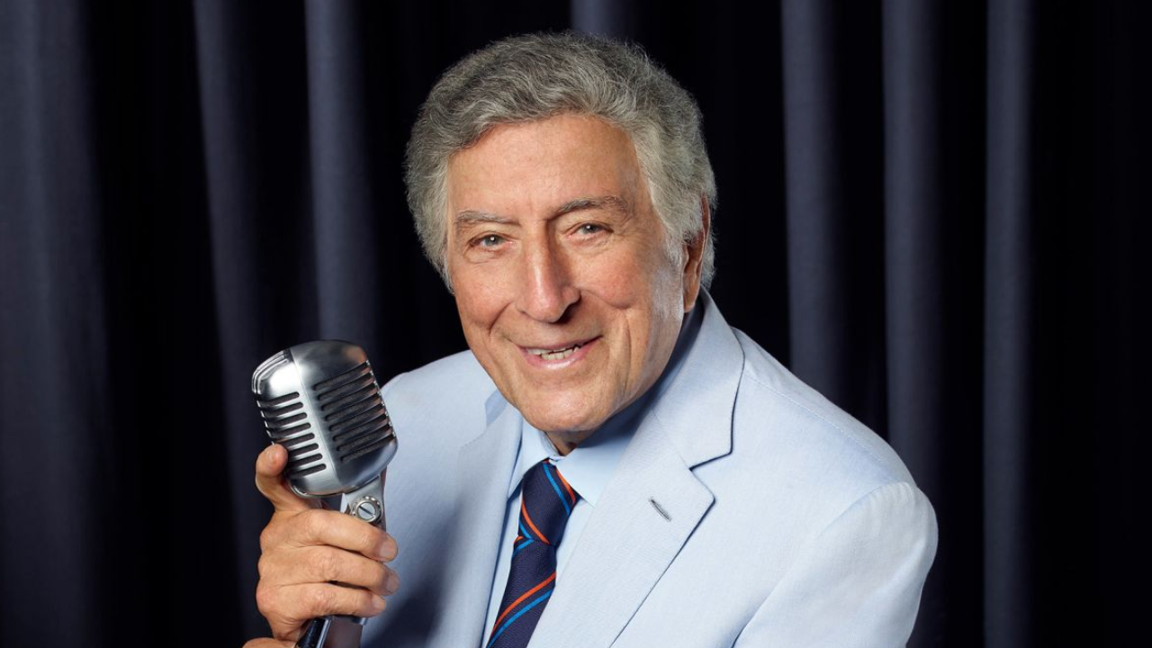 Grammy Winning Singer Tony Bennett Dies At 96 Mariah Carey Christina Aguilera And More Pay 4708