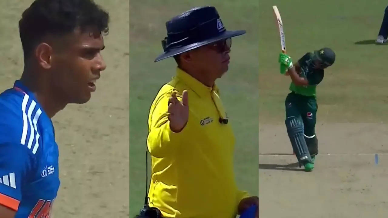 Rajvardhan Hangargekar got Saim Ayub's wicket off a no-ball