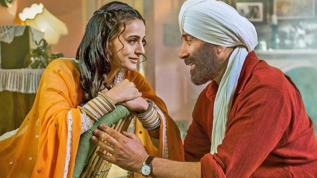 Gadar 2 Trailer OUT! Sunny Deol, Ameesha Patel Continue Their 'Prem Katha' With Some Drama And Action