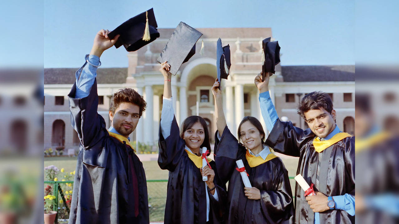 IIT Gandhinagar awards 456 degrees, 58 medals at 12th convocation