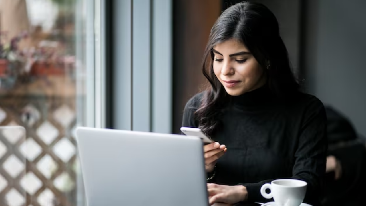 Expert Reveals How Higher Screen Time Harms Your Health