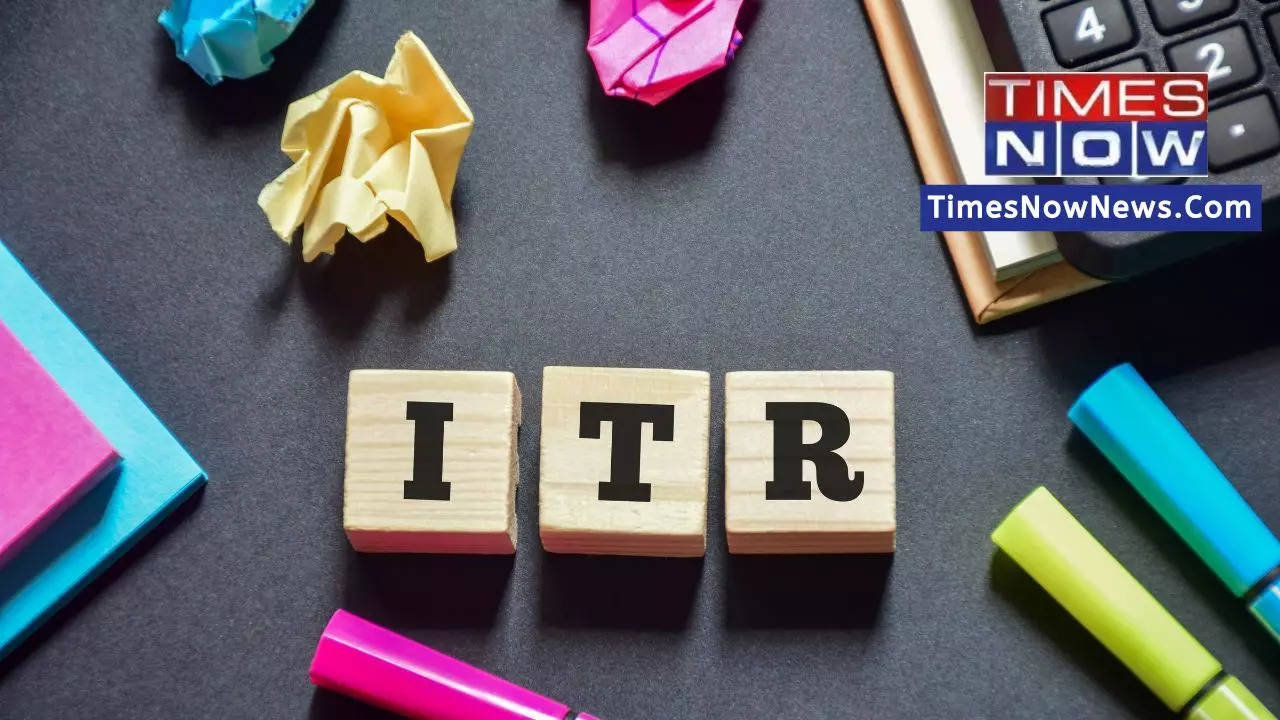 ITR Filing FY 2023: Last Date Today! GUIDE To File Income Tax Returns ...