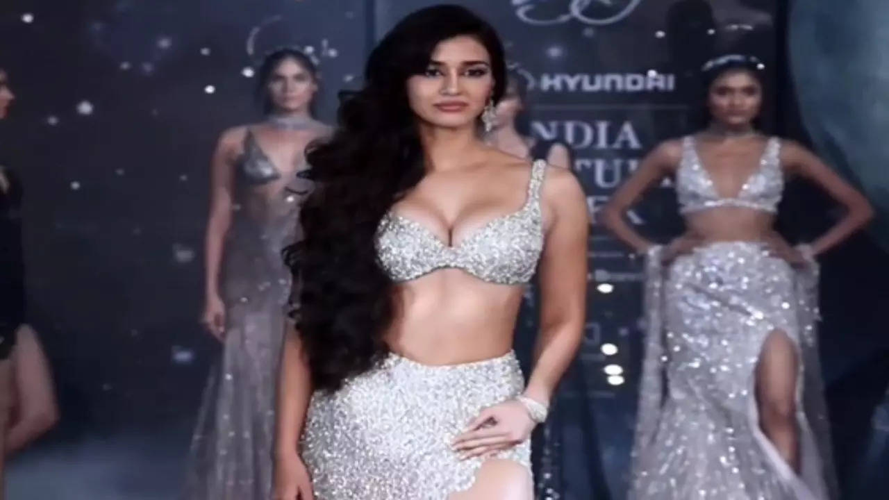 Disha Patani at India Couture Week 2023