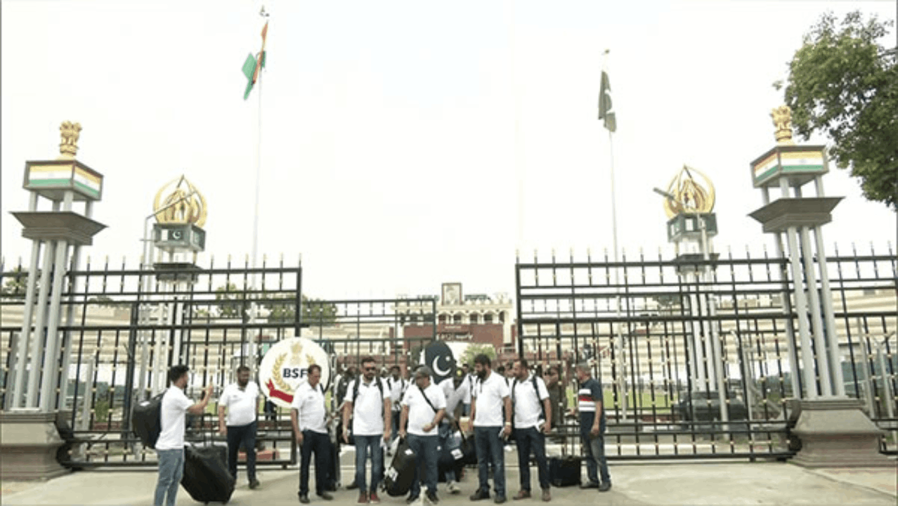 Pakistan Hockey Team Wagah Border