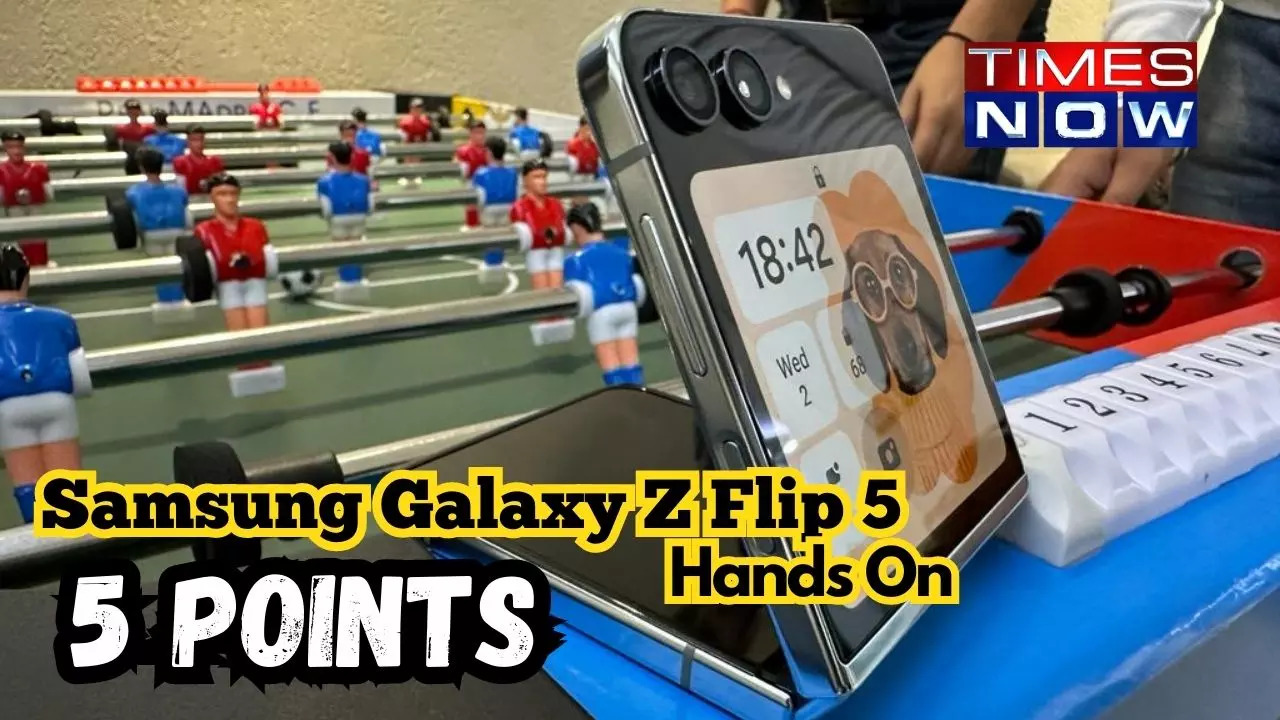 First Interaction with the Samsung Galaxy Z Flip 5: Unfolding the Future