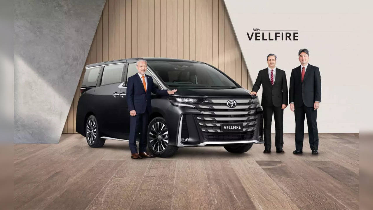 2023 Toyota Vellfire Hybrid Launched In India For Rs 1.19 Crore