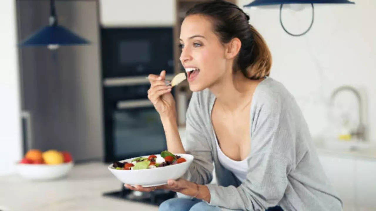 Do You Chew Your Food Too Fast? Slow Down for Health Benefits | Health  News, Times Now