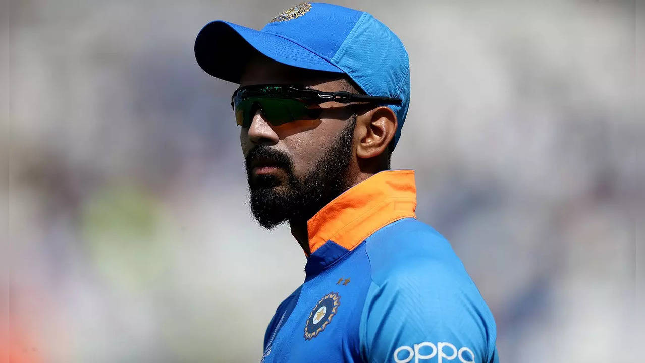 KL Rahul is fit and available for selection in the Asia Cup team.​