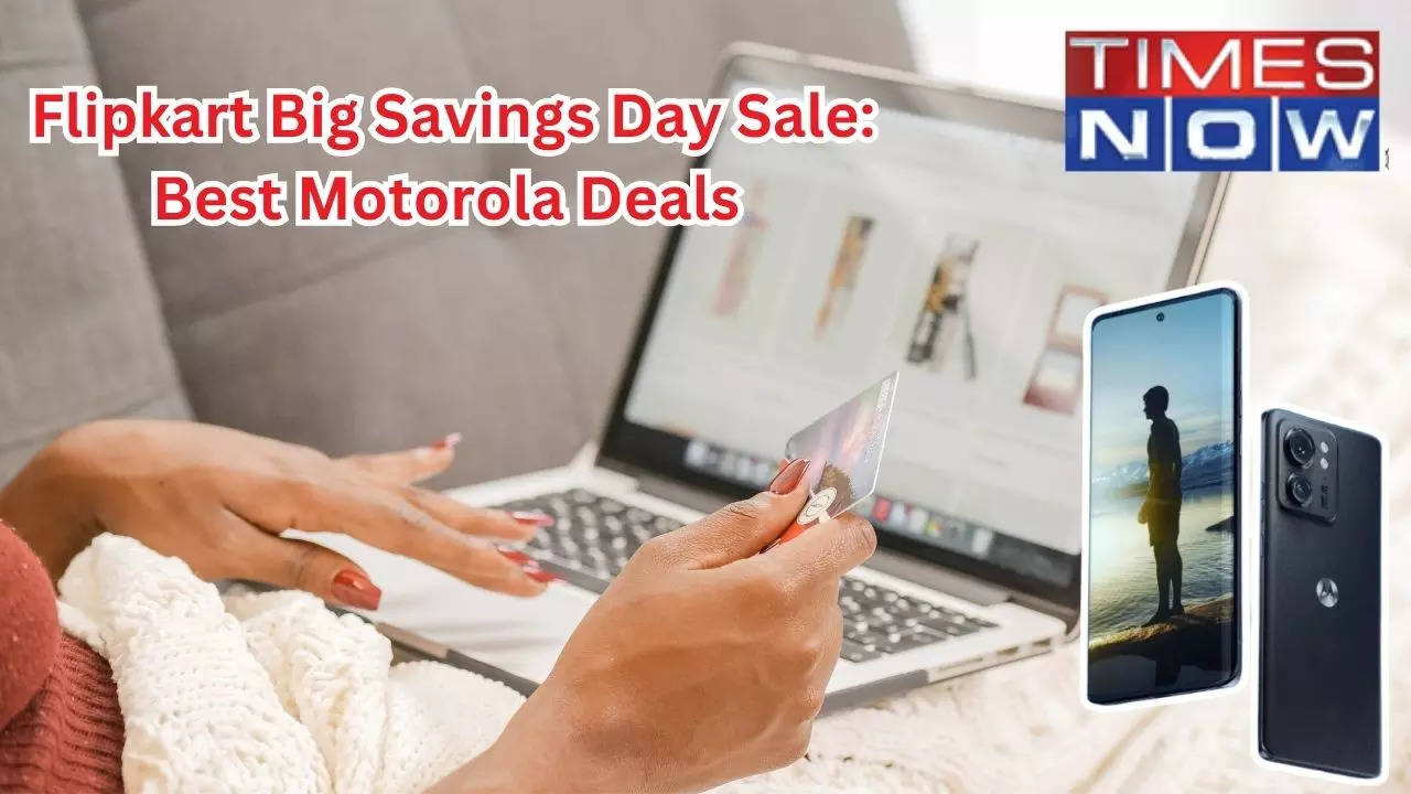 Flipkart Big Savings Day Sale: Best Motorola phones.