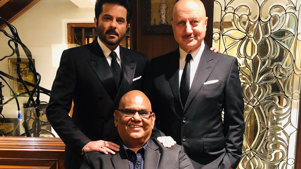 Anupam Kher Misses BFF Satish Kaushik 'Little Extra' On Friendship Day,