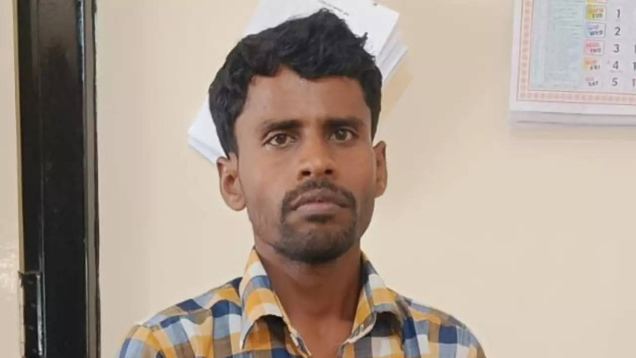 KOlar teacher arrested