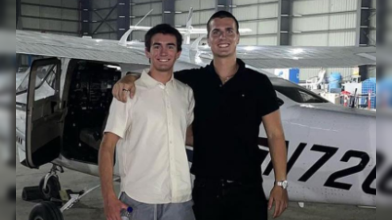 Two Friends Fly Small Plane From US To India In Just 11 Days