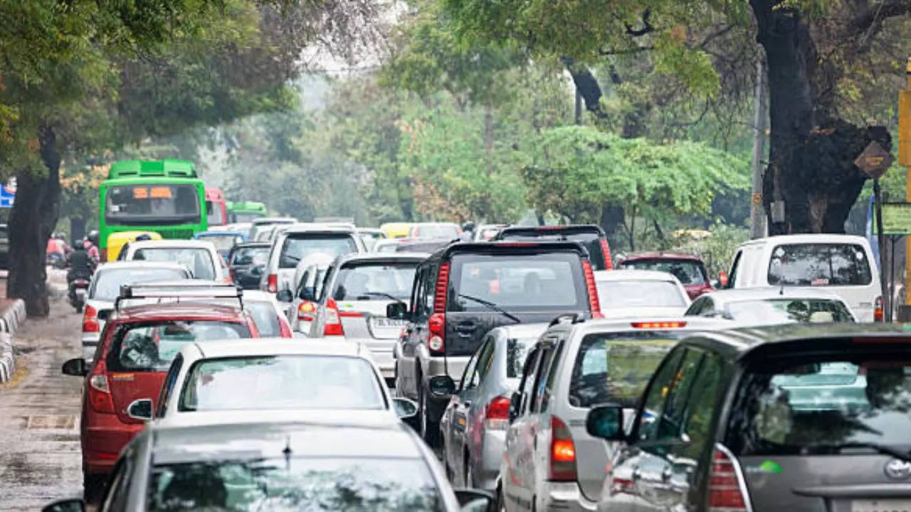 Delhi's Iconic Chandni Chowk To Unveil Multilevel Parking Soon