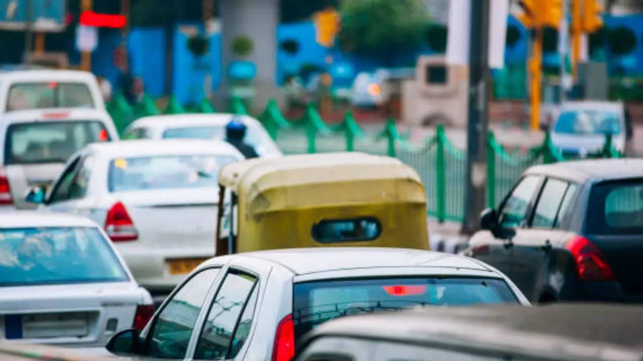 Delhi: Your Unpaid Traffic Fines Could Drain Your Wallet, Know Why