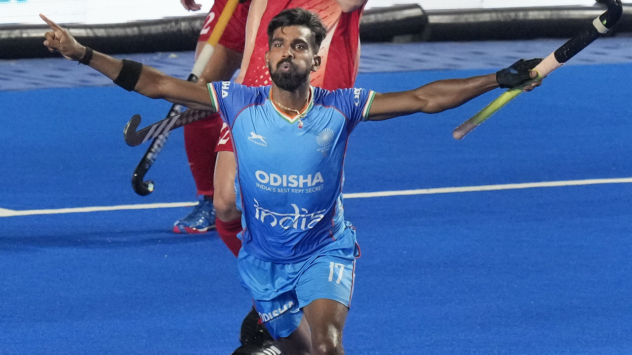 India defeated Japan 5-0