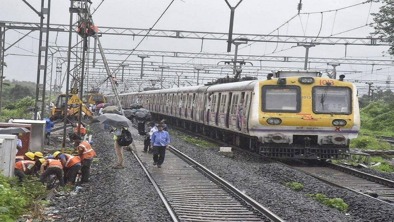 Mumbai Train Mega block