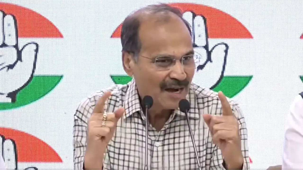 Adhir Ranjan Chowdhary, Lok Sabha, Suspension from Lok Sabha