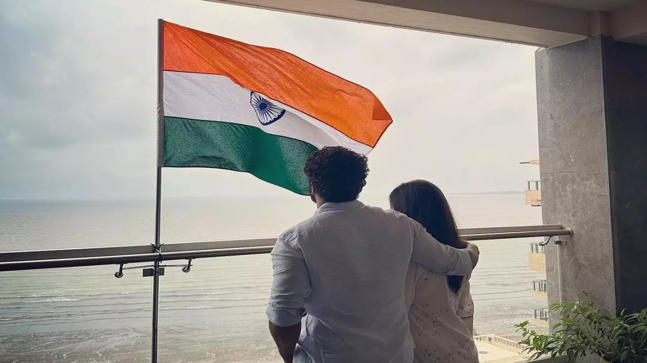 Katrina Kaif, Vicky Kaushal Exude Love, Warmth As They Celebrate Independence Day With Tricolour