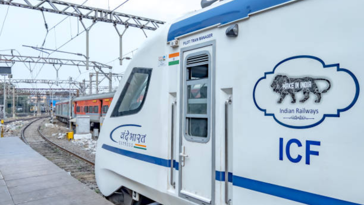 Chennai’s ICF to Roll Out Vande Bharat Trains With Heating Facilities Soon