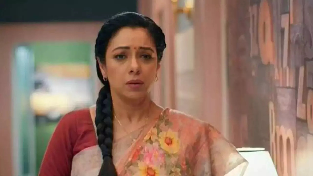 Anupamaa SPOILER! Anu SLAPS Adhik For Physically Torturing Pakhi