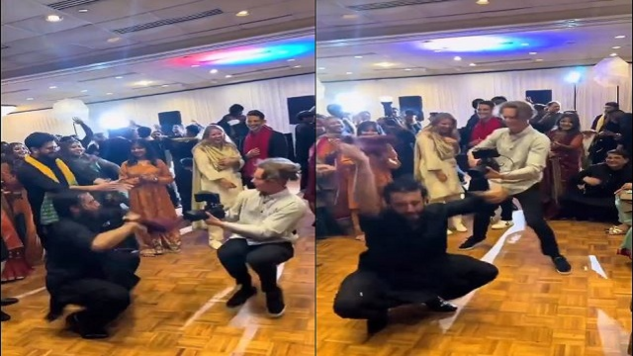 Wedding Viral Video: Both the cameraman and the guests can be seen dancing to the tune of the song 'Laung Mare Lashkare'.