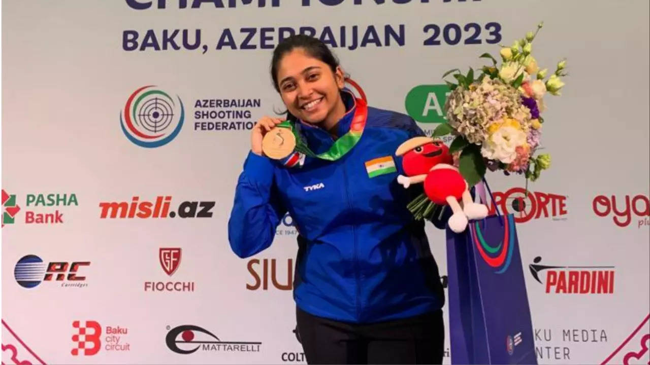 Mehuli Ghosh Secures Bronze At Shooting World Championships, Qualifies For Paris Olympics 2024