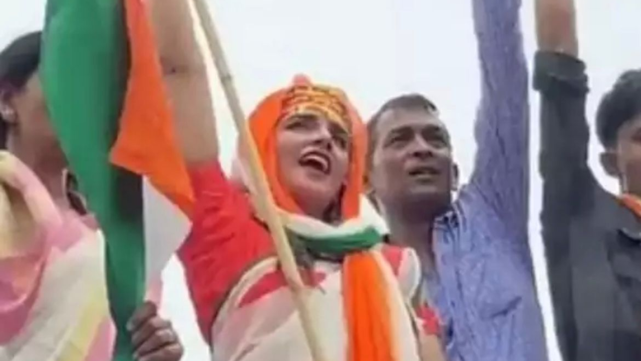 Viral Video: Seema Haider, who entered India illegally to be with her partner Sachin Meena, was captured chanting slogans denouncing Pakistan.