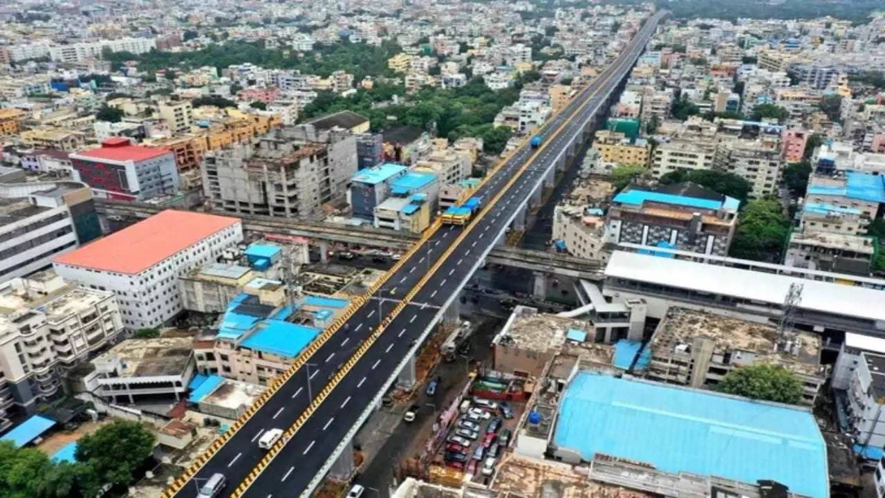 Bridge connecting Indira Park to VST