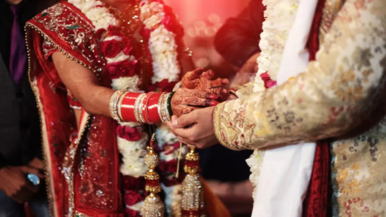 Another Cross-Border Love Story: South Korean Woman Travels To India To Marry UP Man