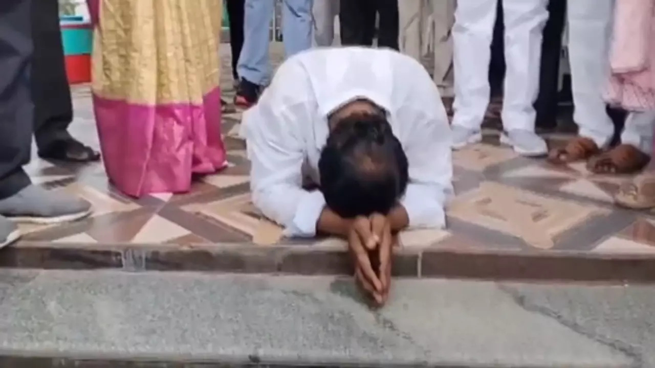 Video: Denied Party Ticket, KCR Loyalist Breaks Down Publicly