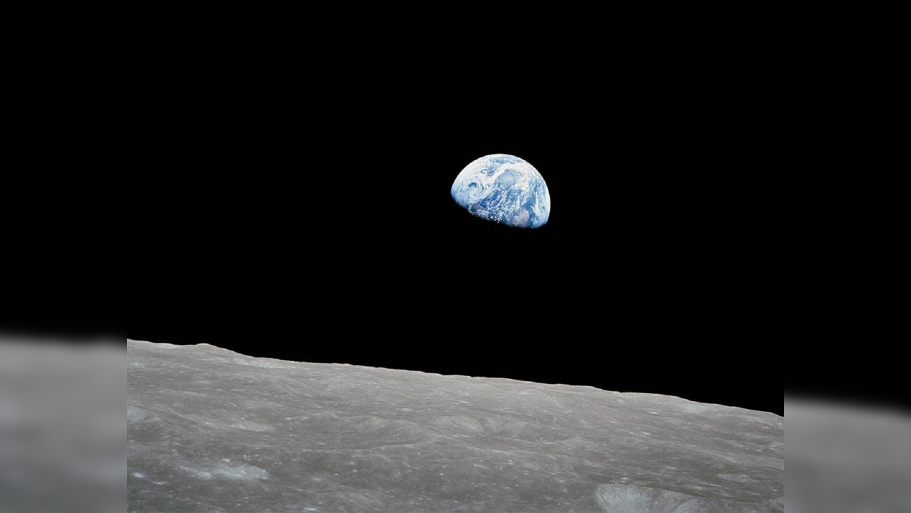 earthrise photo apollo 8, earthrise photo original