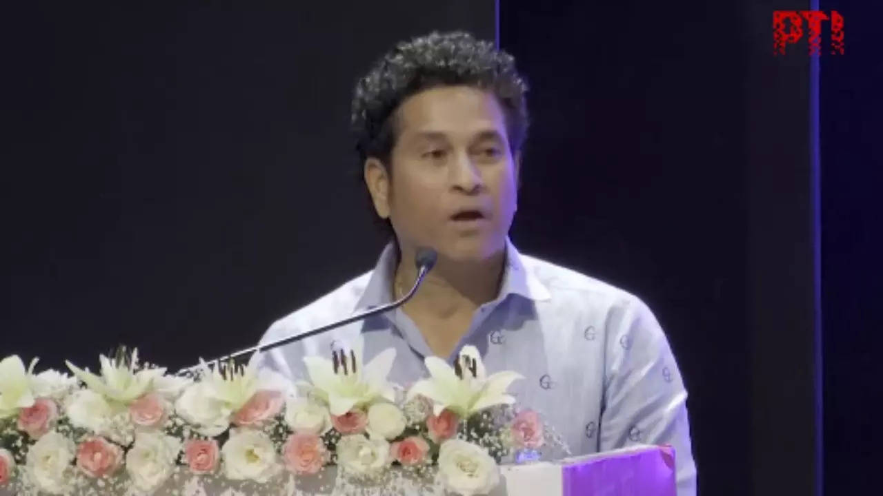 Sachin Tendulkar Bats For India On A Poll Pitch In Latest Election commission Move