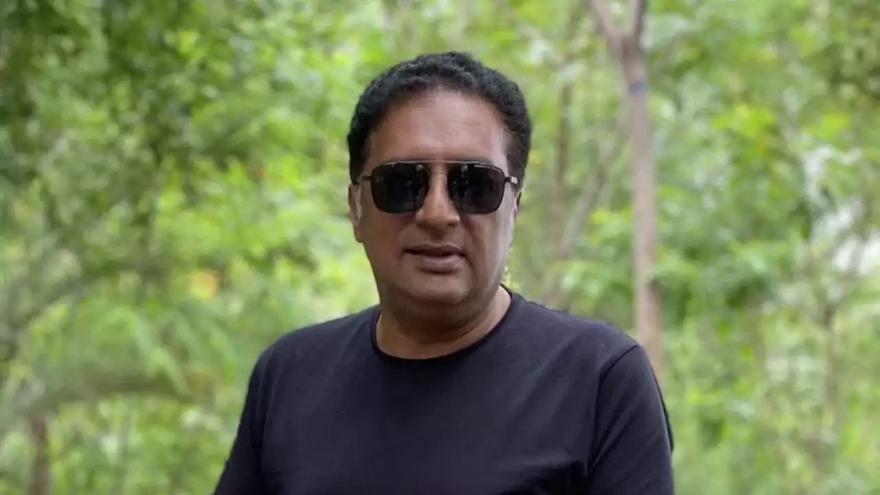 Prakash Raj on Chandrayaan-3 landing