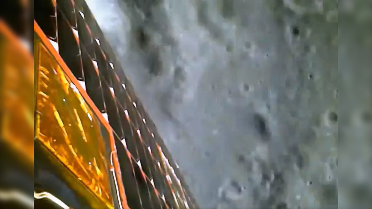 Chandrayaan-3's Vikram Lander Shares First Video Of Moon Before Touchdown | Watch